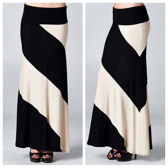 02 Boho Chic Fabulous Color block Maxi Fold Waist Skirt - Picture 2 of 2